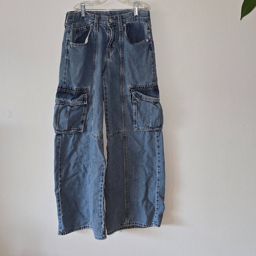 Old Navy Kids Cargo Jeans in Faded Blue